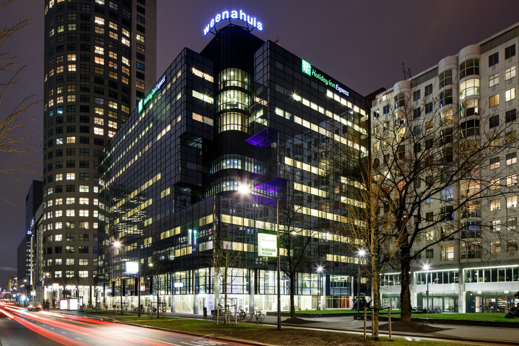 Holiday Inn Express Rotterdam - Central Station by IHG