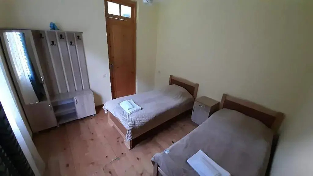Guest house-Lile