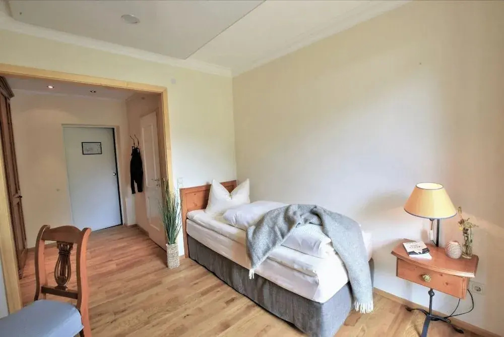 SEINZ - vegetarisches/ veganes BioHotel