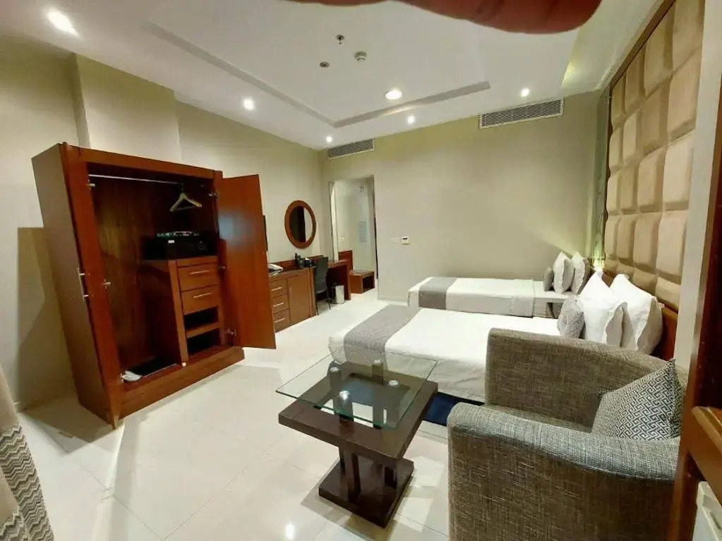 Al Muhaidb Residence Al JAWAZAT 1 - Economic