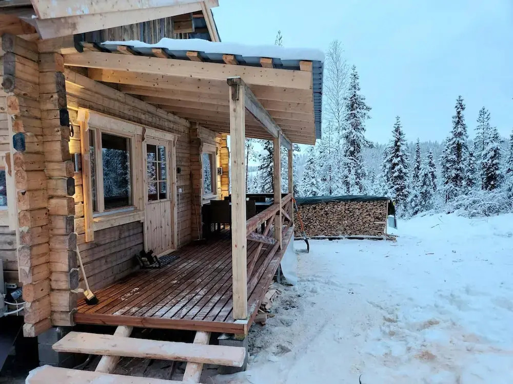 Lapland Riverside Nature Cabin