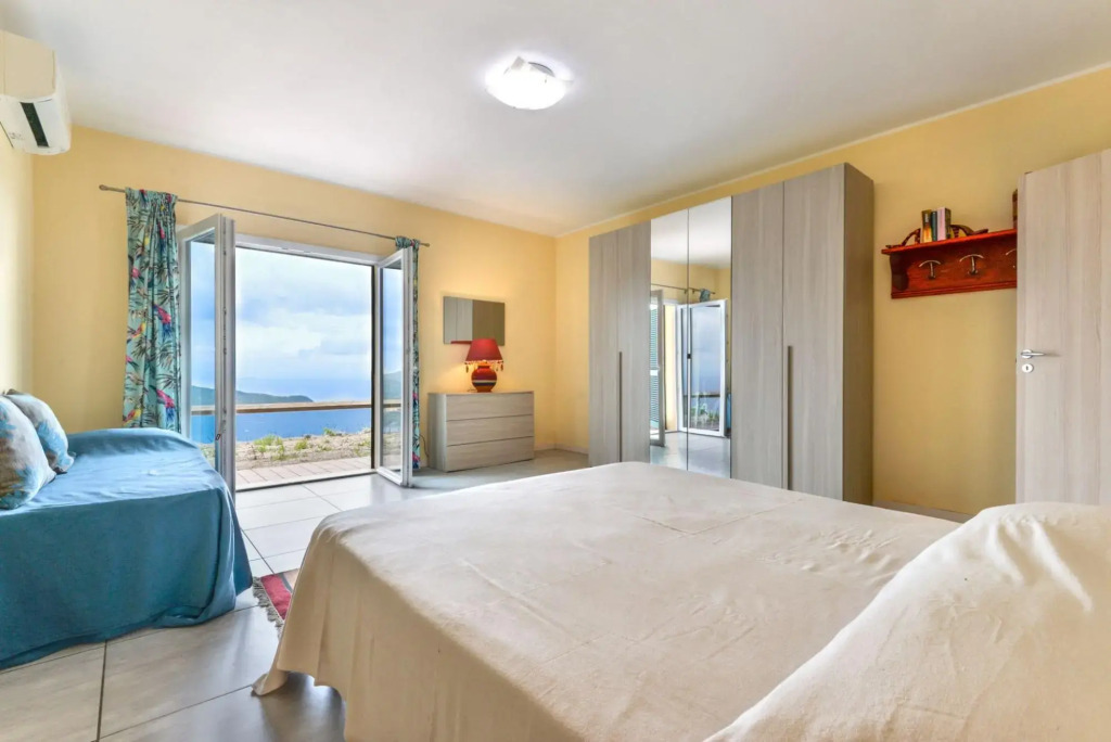 Casa delle Farfalle newly built in an oasis of peace with beautiful sea view-Casa Le Farfalle