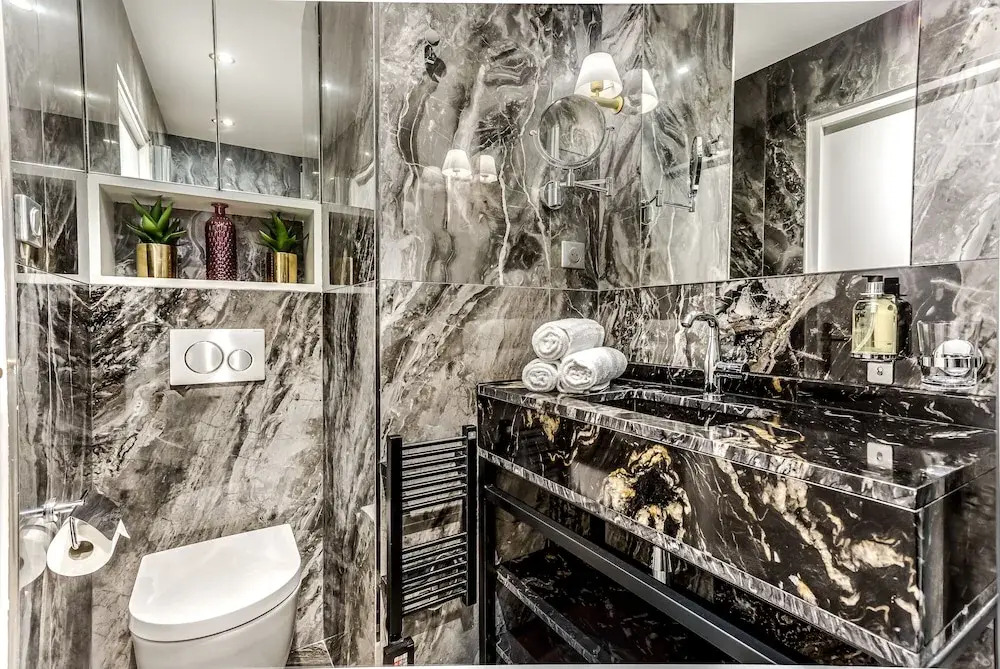 Luxury 6Bdr 5Bth Heritage Building - Louvre View