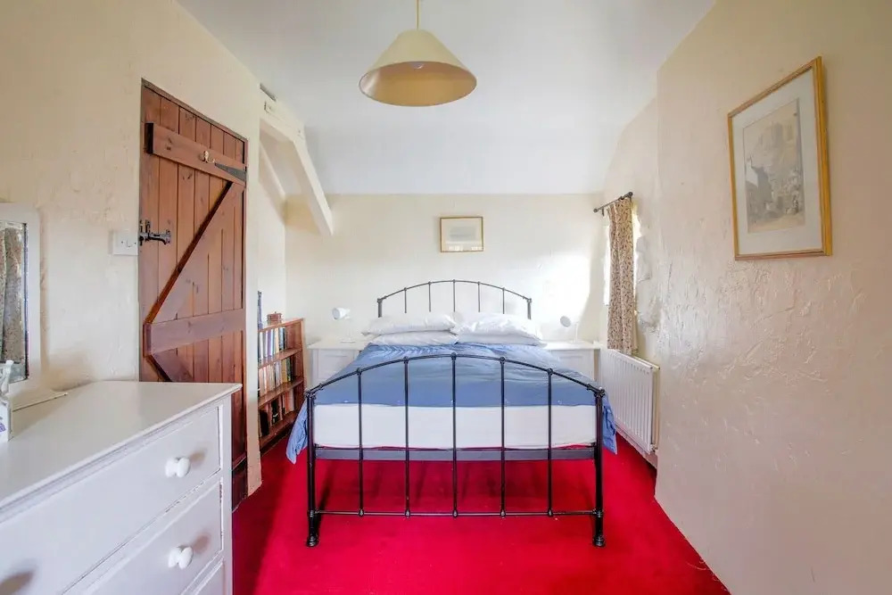 Vintage Holiday Home in Welshpool With Garden