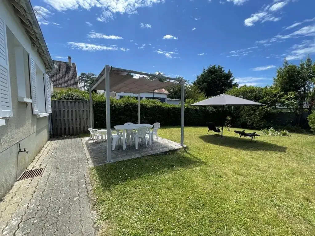 Maison Jullouville, 3 pièces, 4 personnes - FR-1-361-34