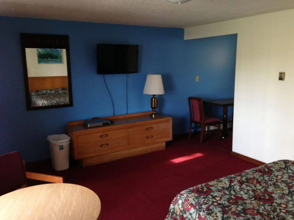 Chateau Motor Lodge