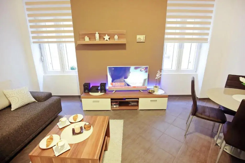 Allegro Exclusive Suites Old Town Center
