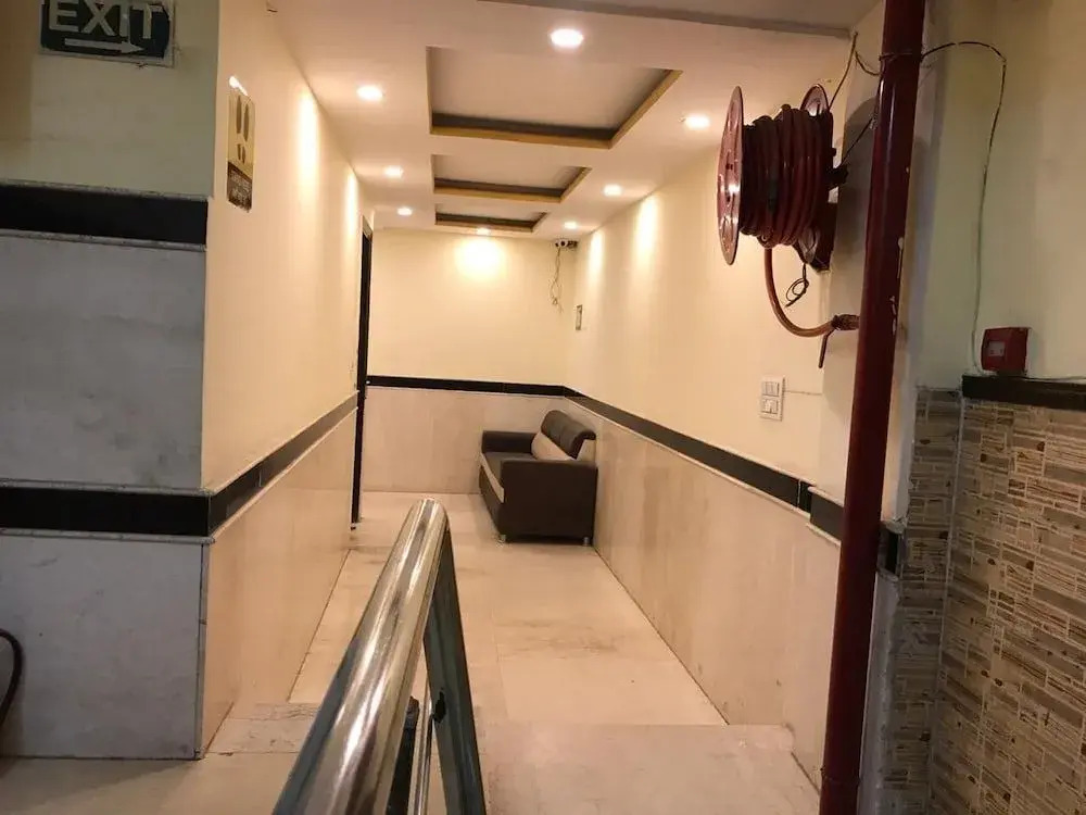 ADB Rooms Gaurav Guest House