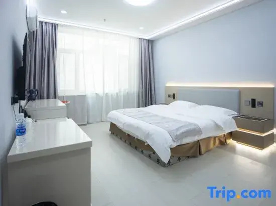 Red Cross Hotel (Tongliao Huolingole Railway Station Huolinhe Night Market Branch)