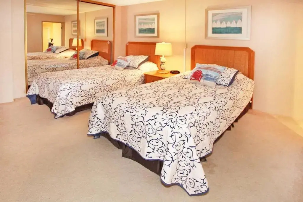 Island Sands Resort 305