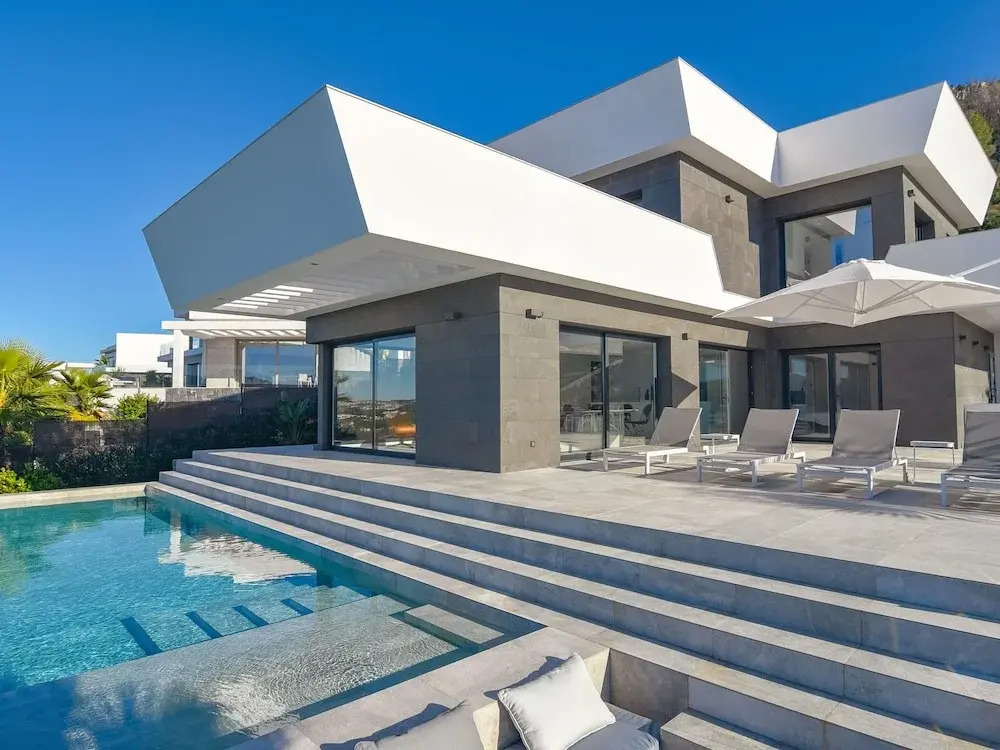 Lavish Villa in Javea With Pool, Mountain and Sea Views
