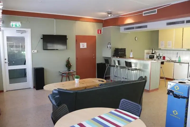Multi Challenge Hostel