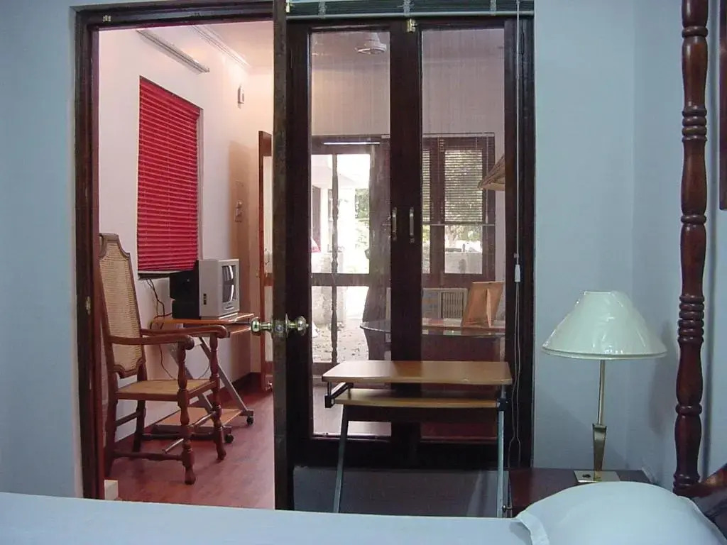Petite Homestays