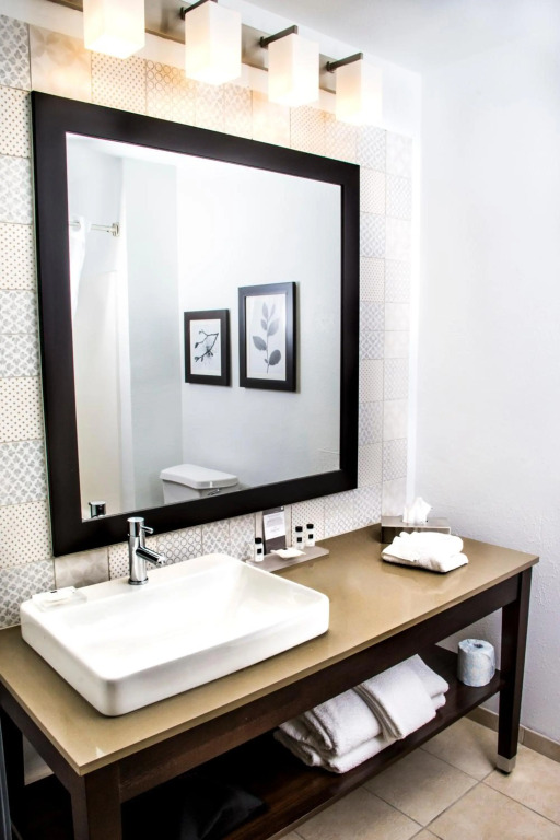 Country Inn & Suites by Radisson, Winchester, VA
