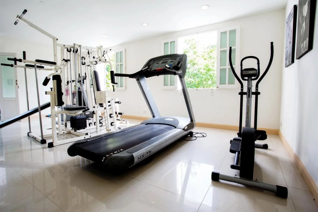 Solis Residence