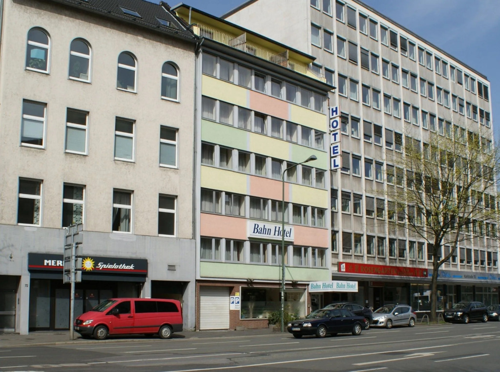 Bahn-Hotel