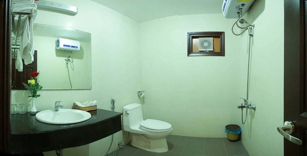 Nhat Linh Hotel & Suites Da Nang