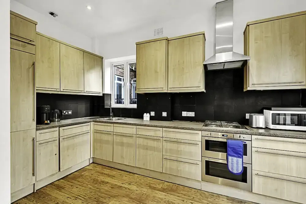 Beautiful One Bed Garden Flat In Parsons Green