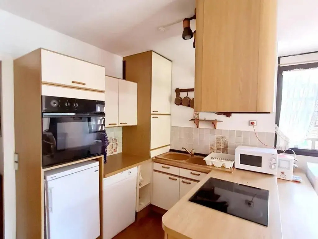 Appartement Six-Fours-les-Plages, 3 pièces, 6 personnes - FR-1-316-122
