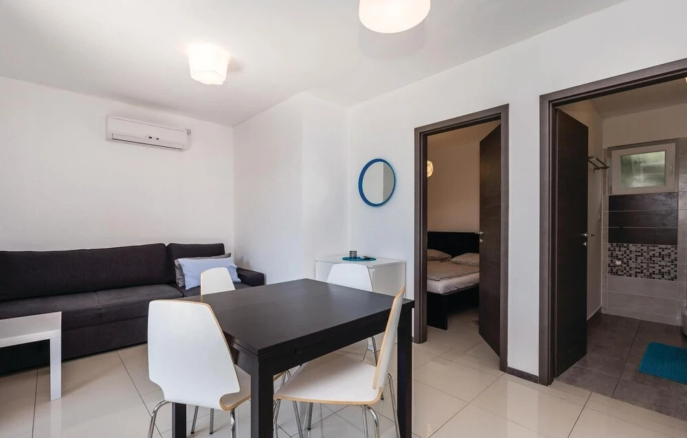 Awesome Home in Mandre With Wifi and 1 Bedrooms