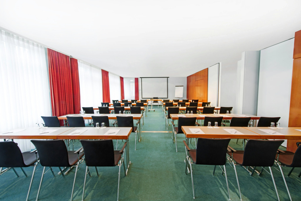 DORMERO Hotel Dresden Airport