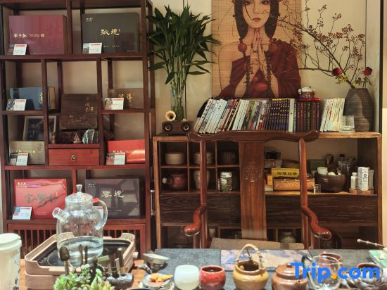 Wuxiang Yashe (Shapingba Yanggongqiao Subway Station Store)