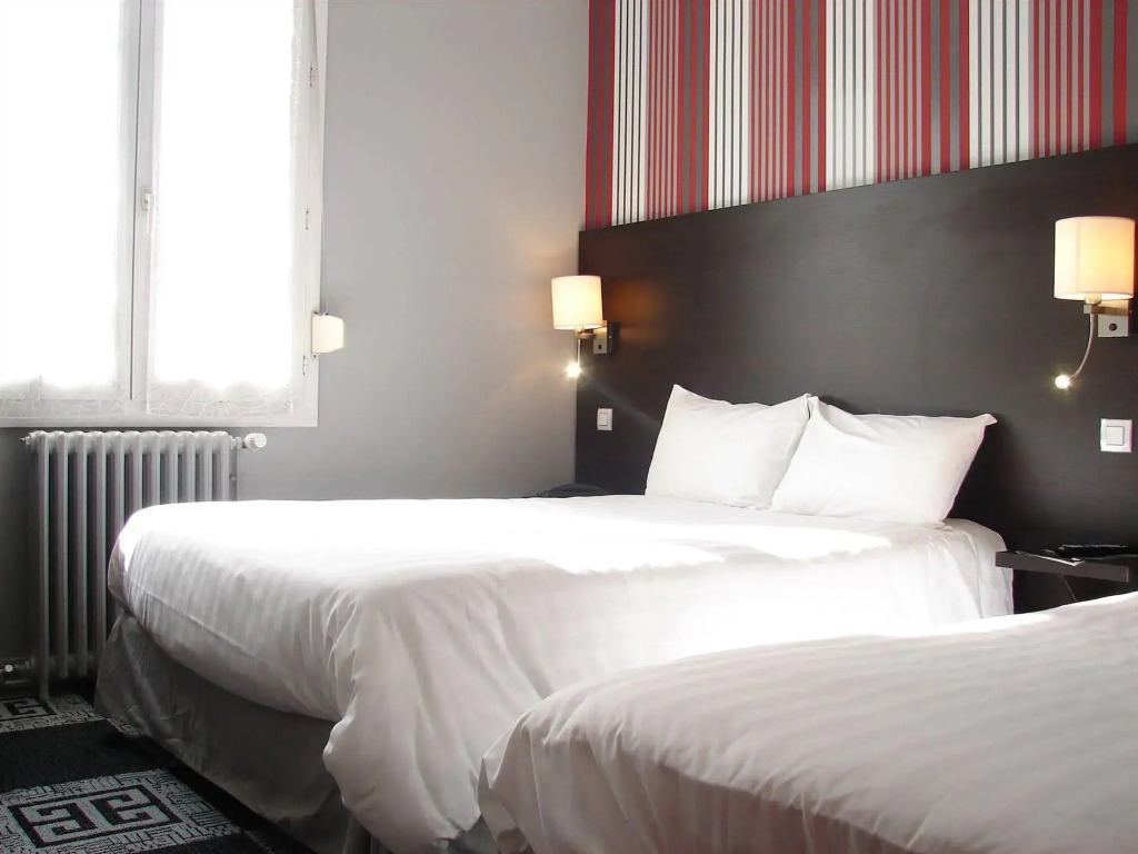 Logis Hotel - Le Charleston