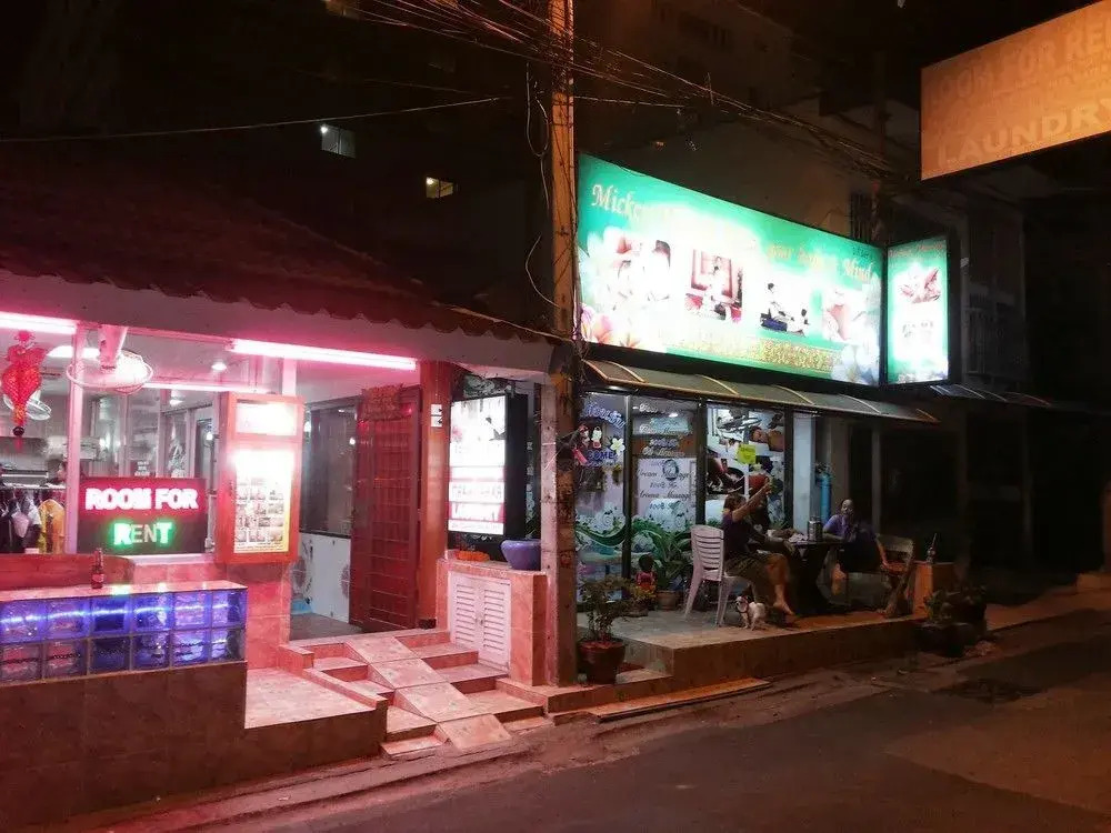 Jasmin Suite Guesthouse Pattaya