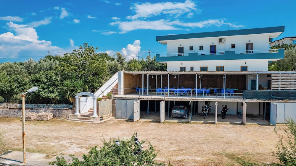 Vila Pasqyra