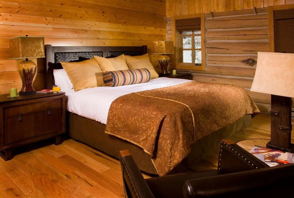 Private Unique On-mtn  4br 4ba 4 Bedroom Cabin by RedAwning