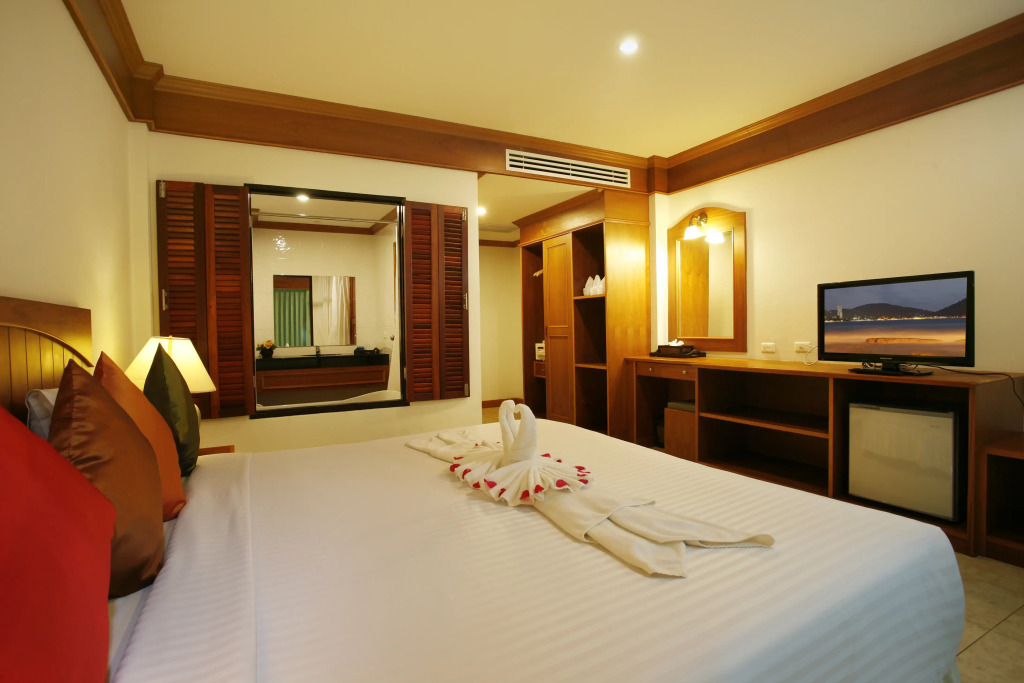 Jiraporn Hill Resort