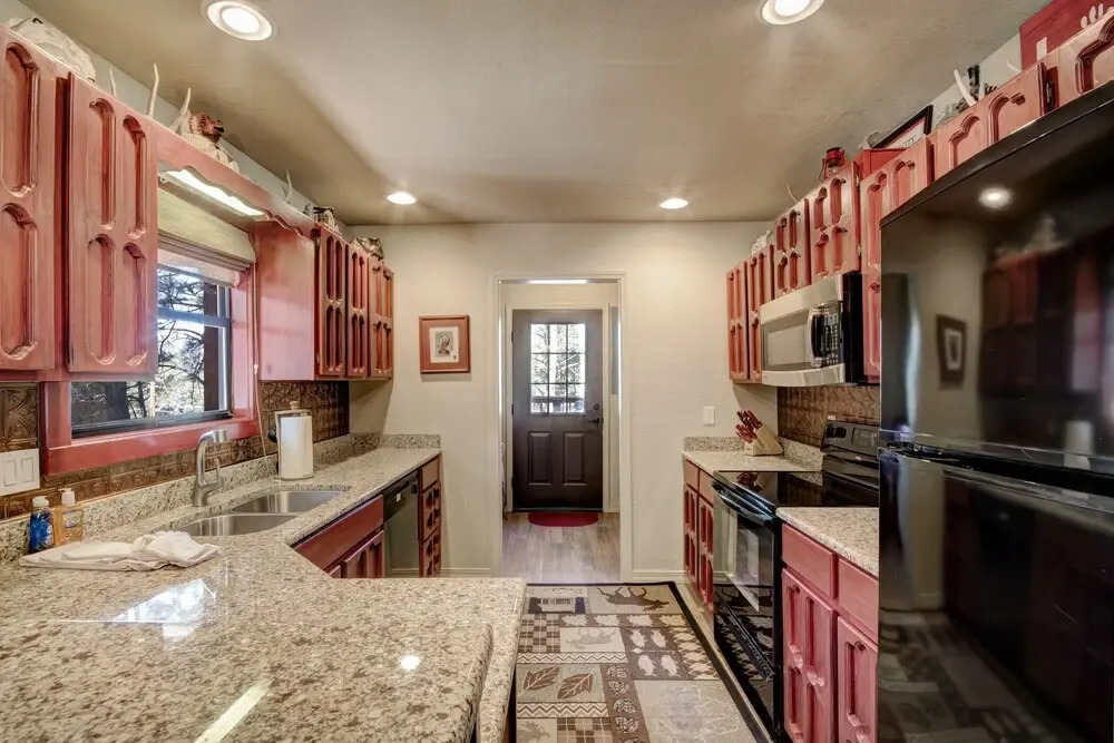 414Elkmountainmtncb Elk Mountain House