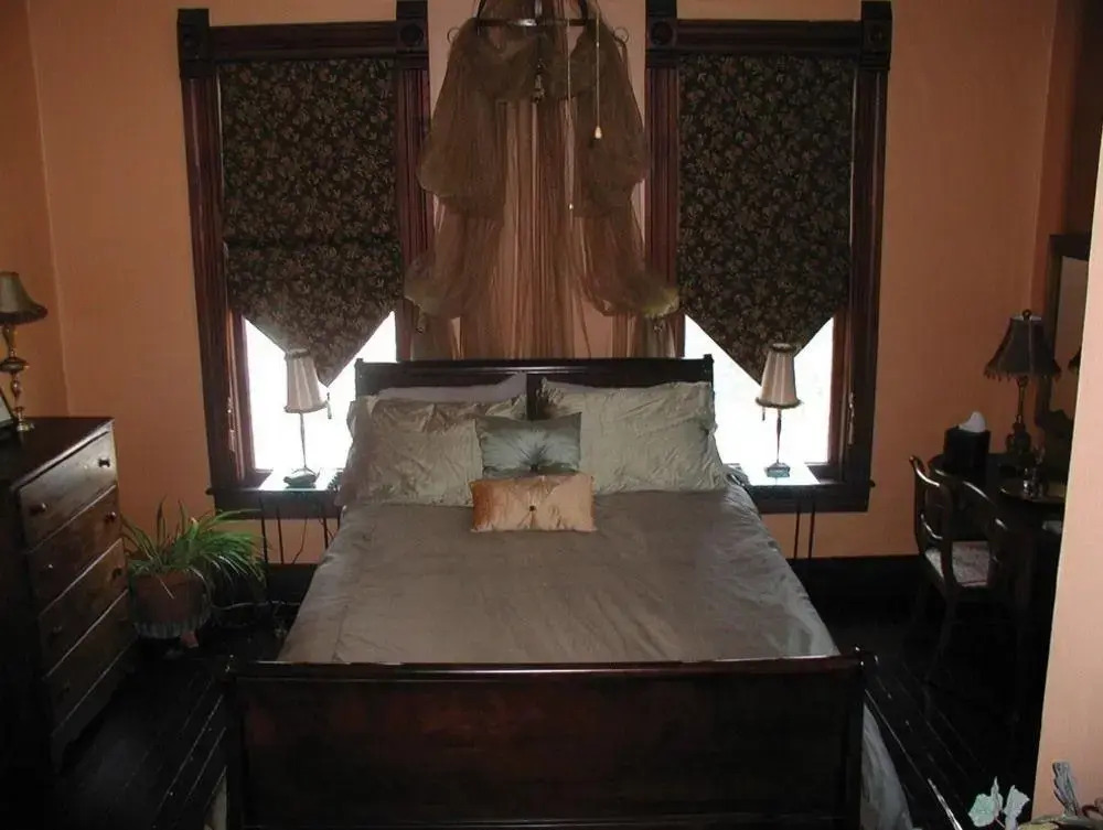 Fig Tree Manor