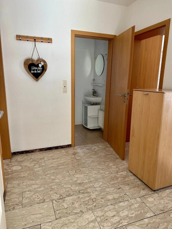 Modern Apartment With 2 Bathrooms in Lirstal