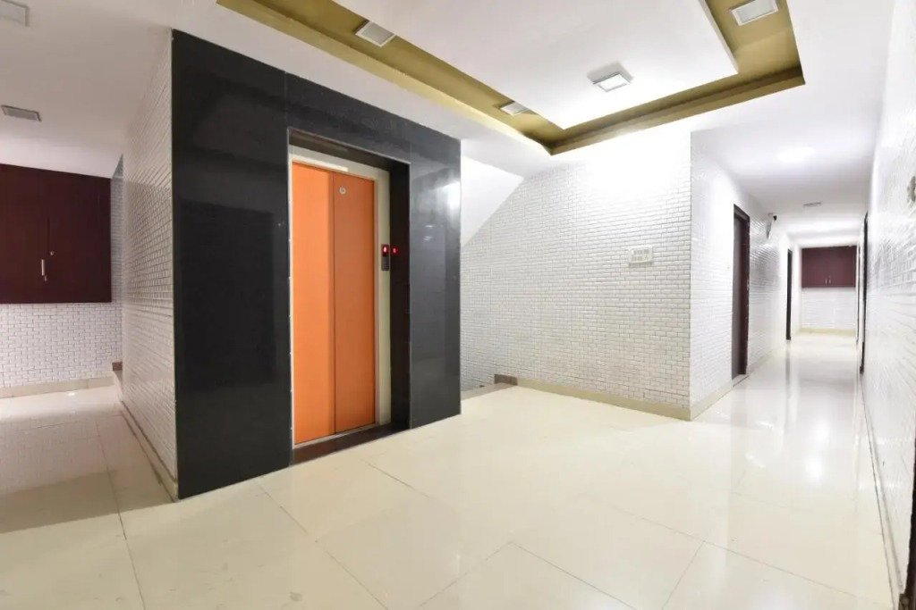 Hotel 7