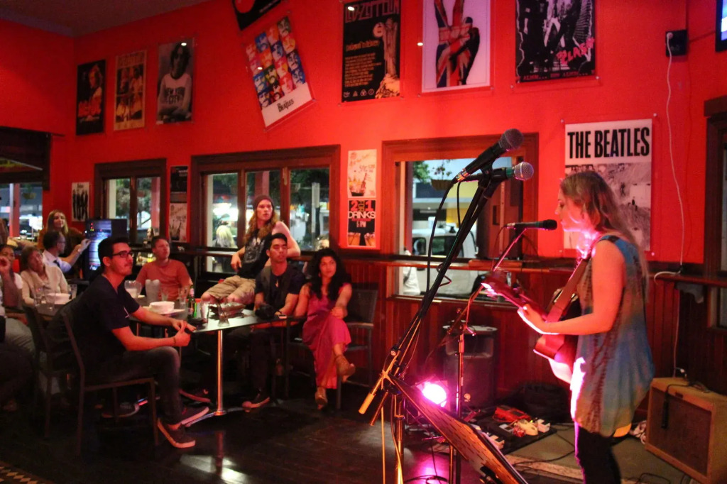 The Jack Backpackers