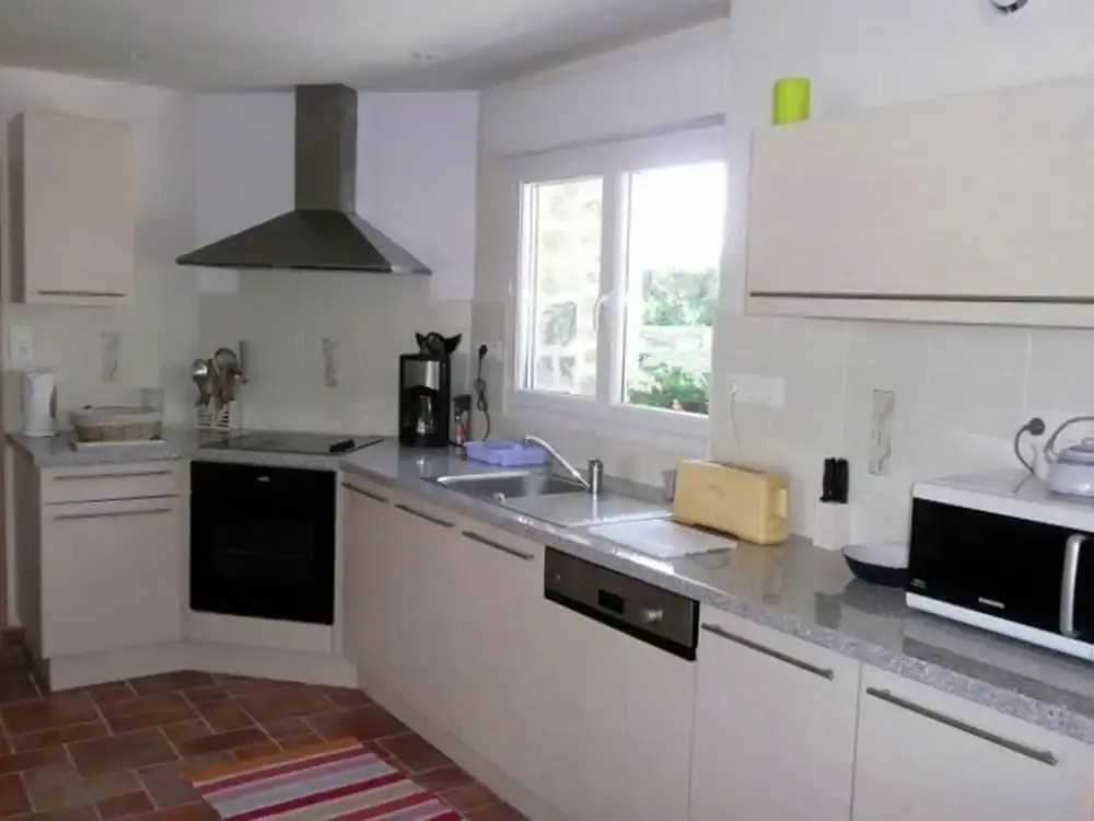Charming House Located 2 km From the Village of Plozévet