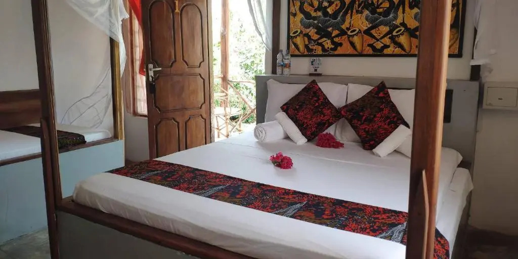 Mawimbi Bungalows