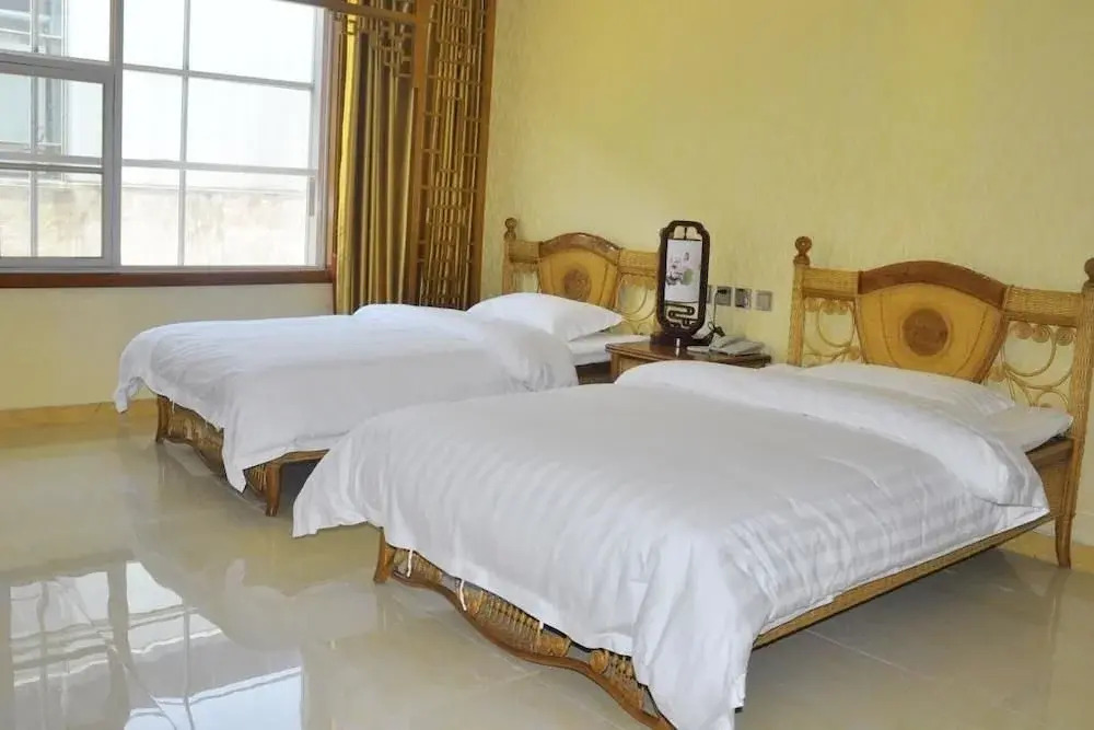 Lingshi Villas