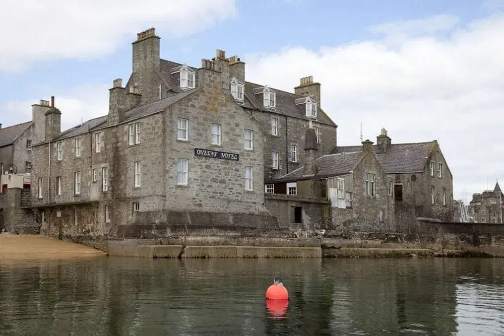Queens Hotel