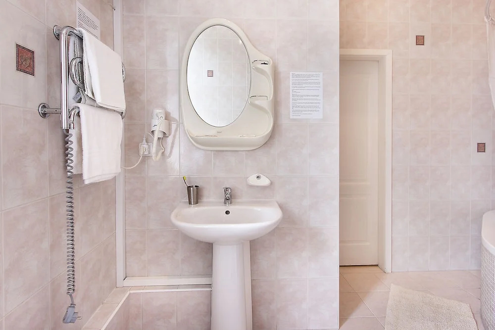 Отель Centrooms