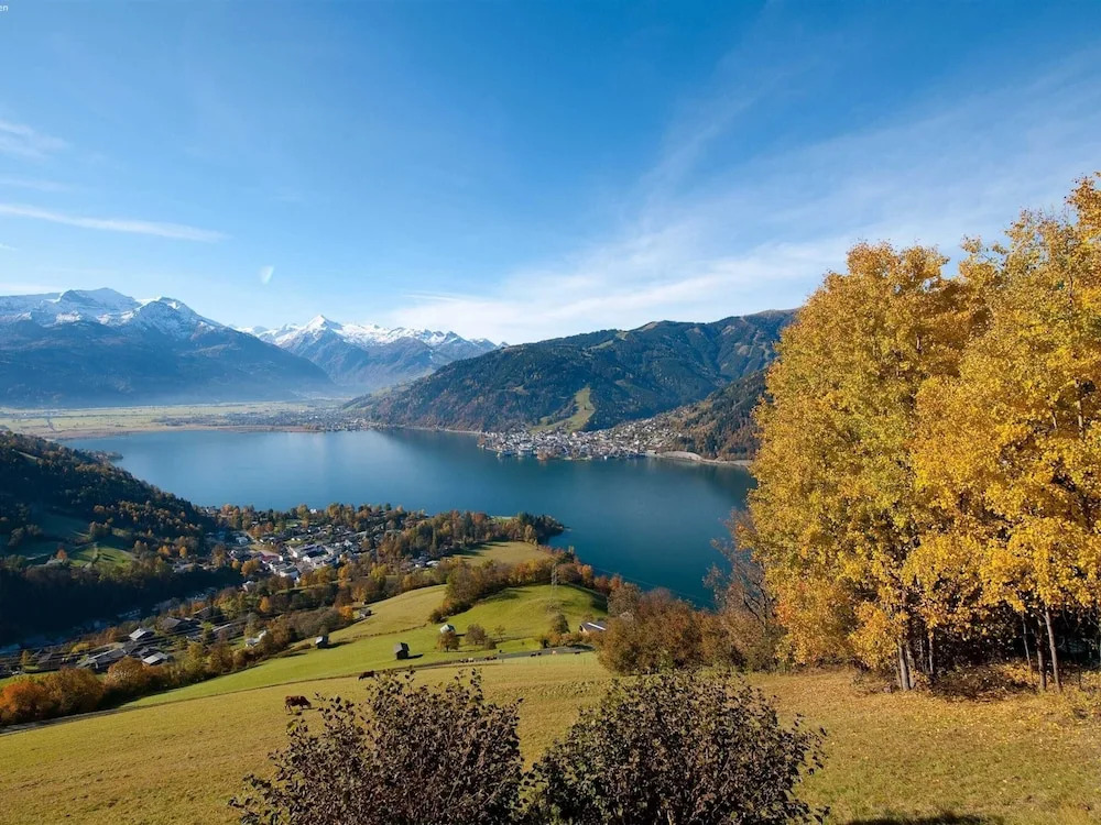 Apartment in Maishofen near Ski Slopes