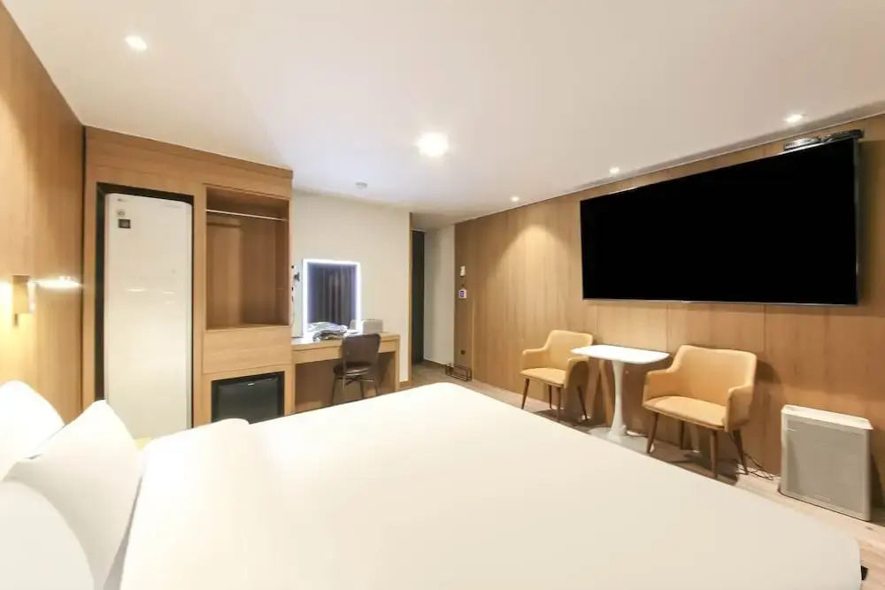 Jeonju Hotel Twosome Stay Junghwasandong