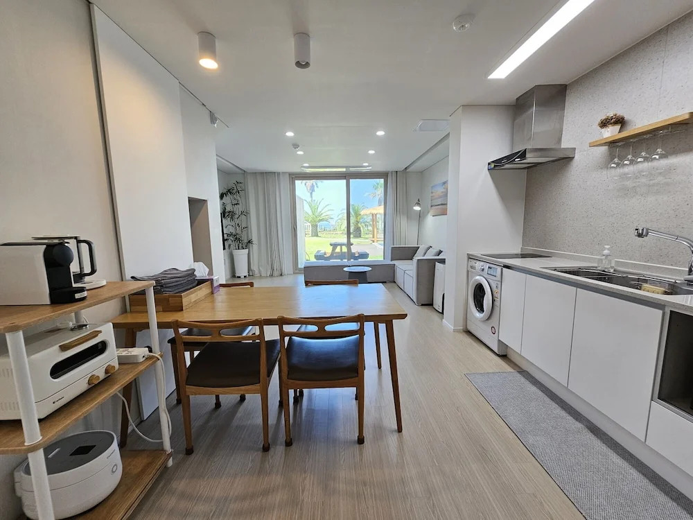 Jeju Badayeon Villa