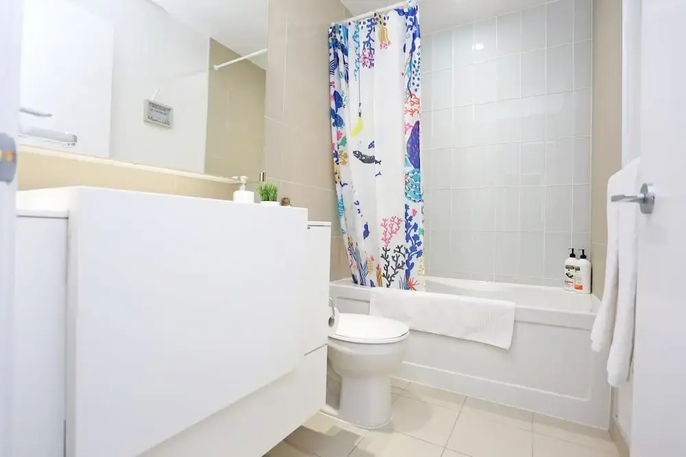 Fabulous Condo in Heart of Downtown