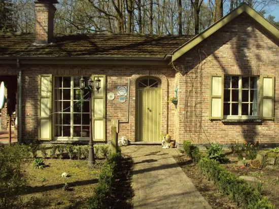 Rainbow Lodge
