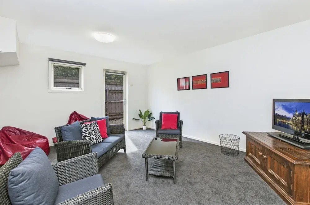 Castwood Villa 1