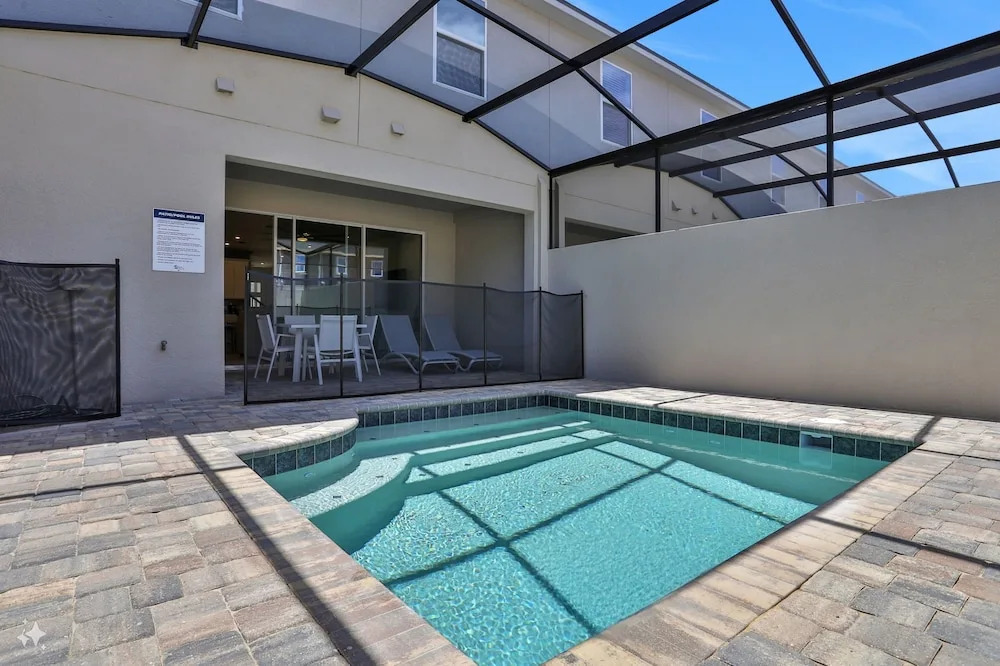 2382zbp- Solara Resort 5 Bedroom Townhouse by RedAwning