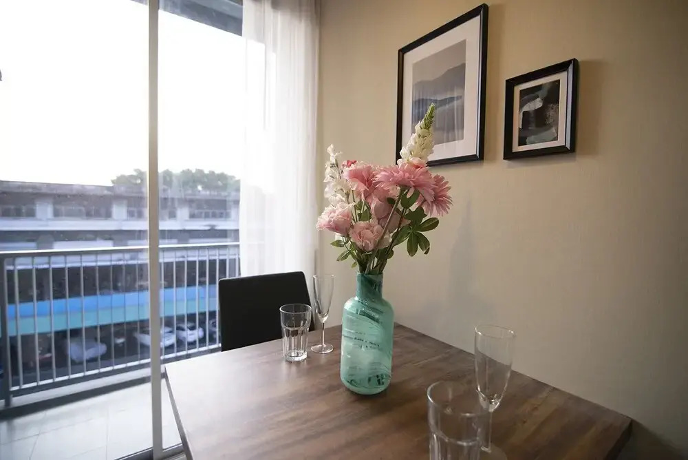 Near BK University Quiet Condo in Rama4 bkb134