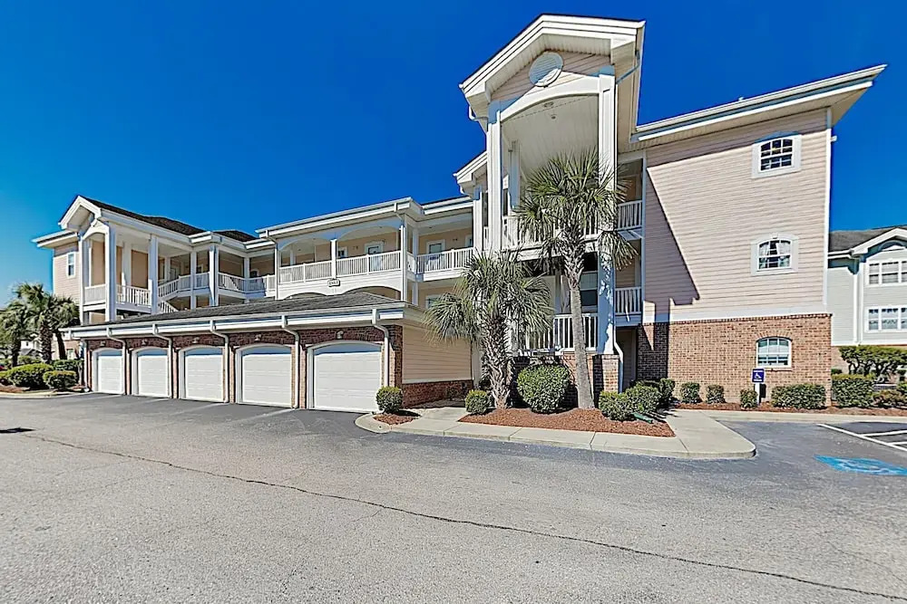 Sun-soaked Central Myrtle Beach W/ Pool 3 Bedroom Condo